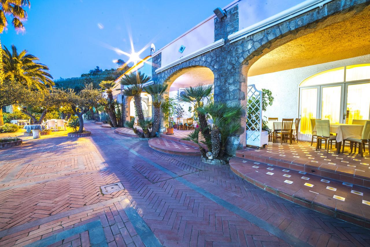 Hotel Carlo Magno Forio  Ngoại thất bức ảnh